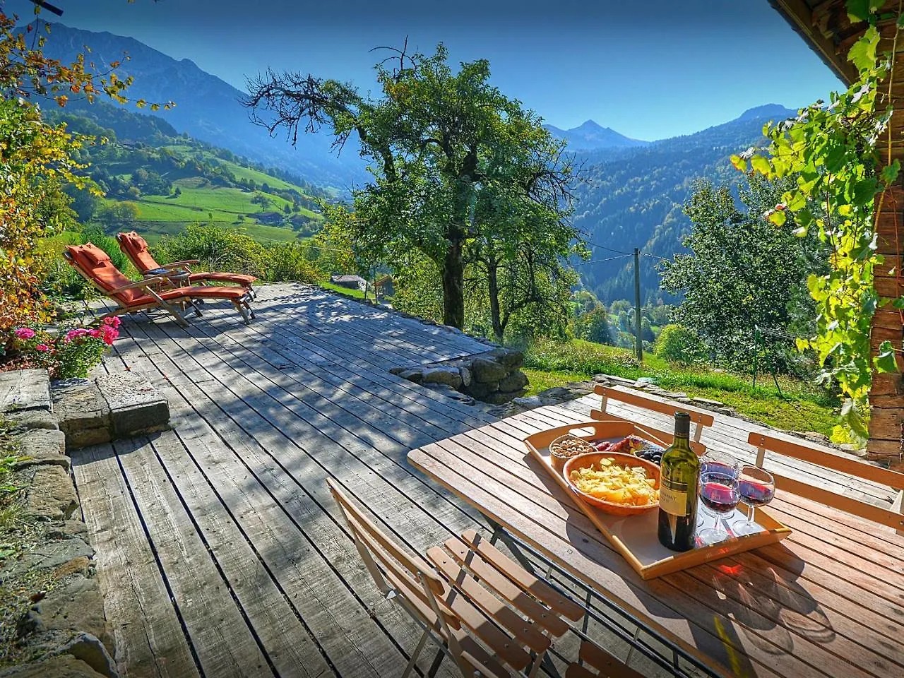 Chalet La Ferme Du Merle Ovo Network Hotel Manigod